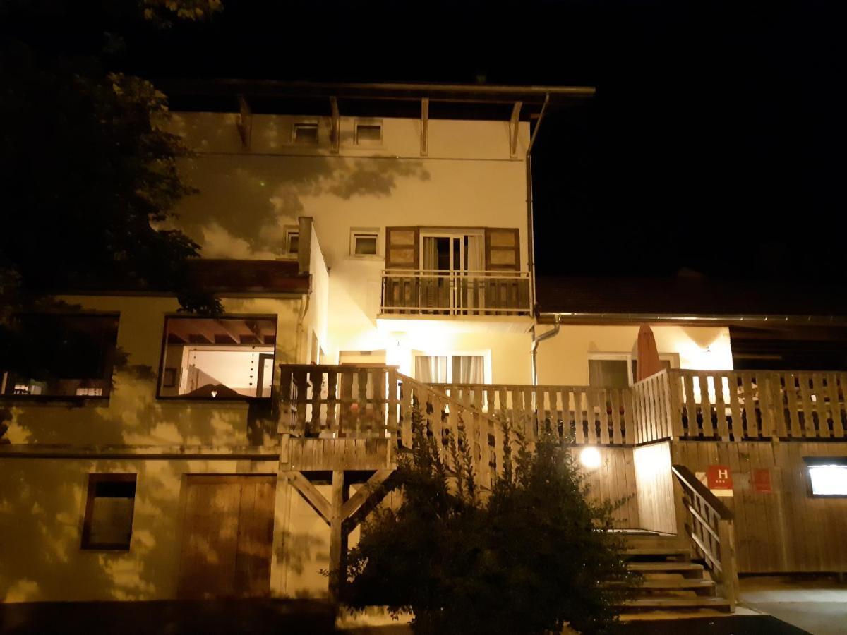 Hotel Les Alpages Bonlieu Exterior foto